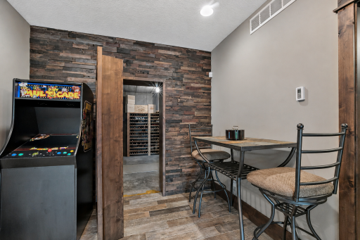 12611 20th Street N, Stillwater, MN 55082