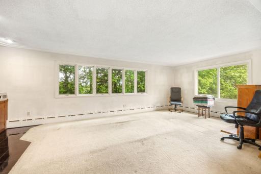 24425 Redwing Avenue, New Prague, MN 56071