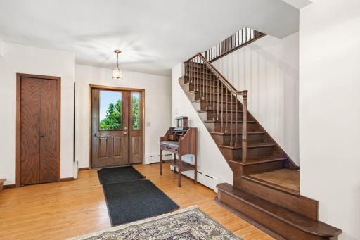 24425 Redwing Avenue, New Prague, MN 56071