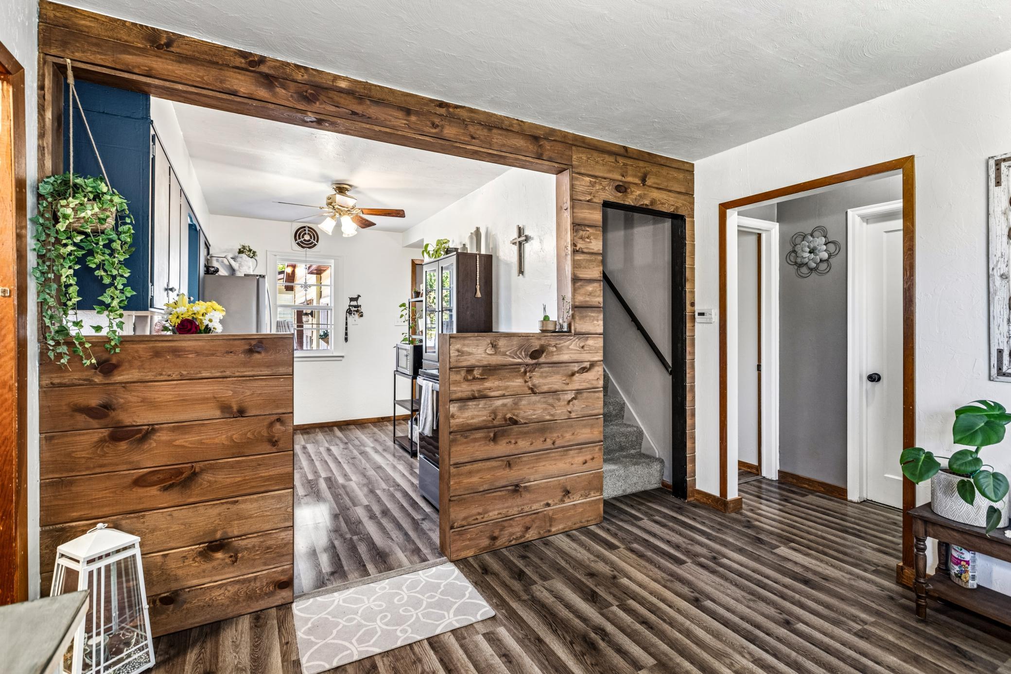 17-print-308 20th Ave (17).jpg