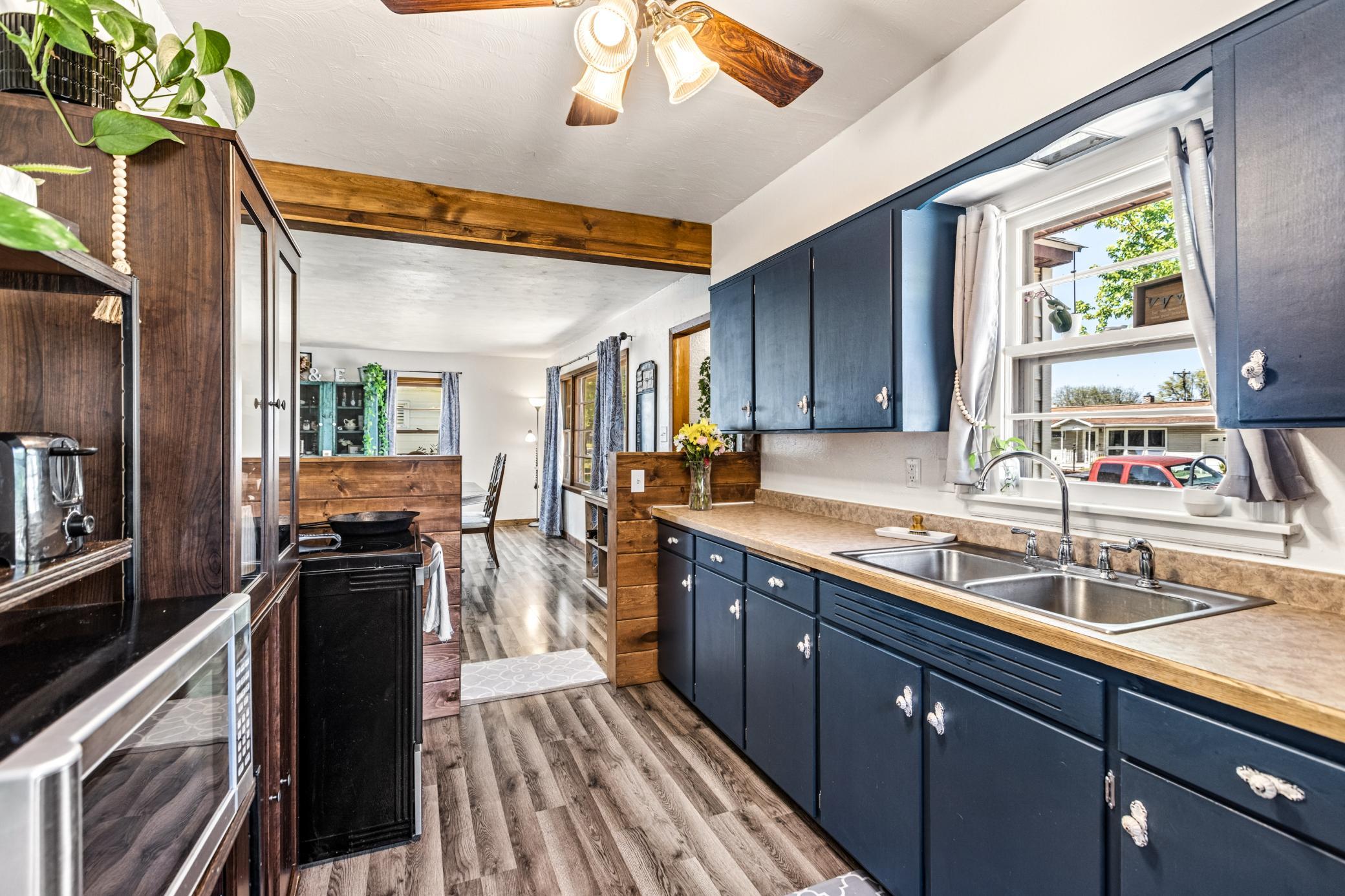 19-print-308 20th Ave (19).jpg