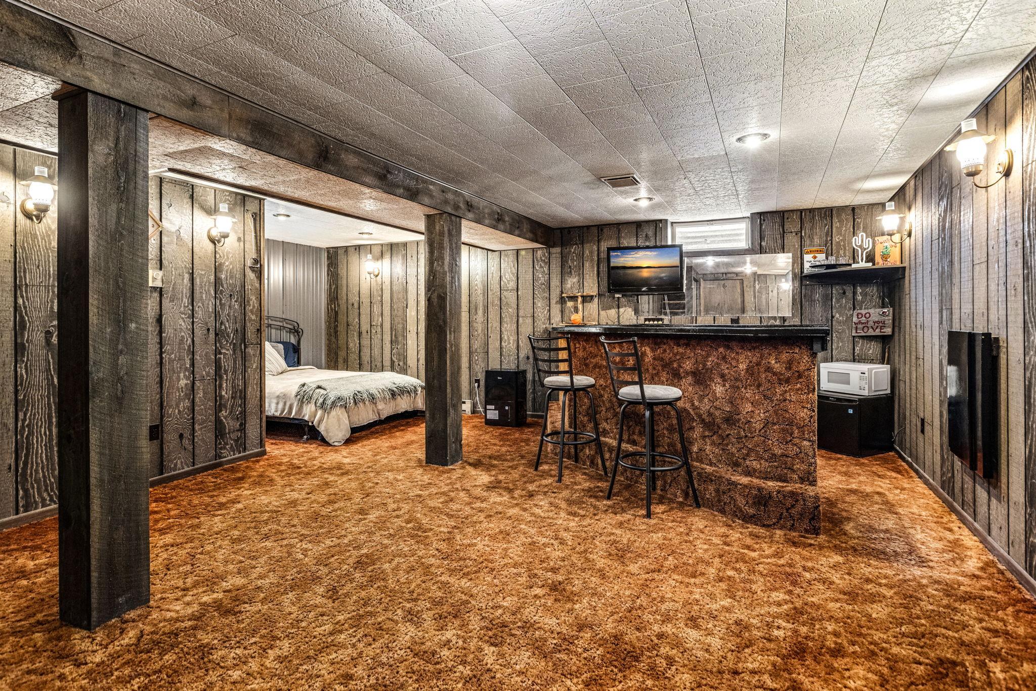 34-web-or-mls-308 20th Ave (34).jpg