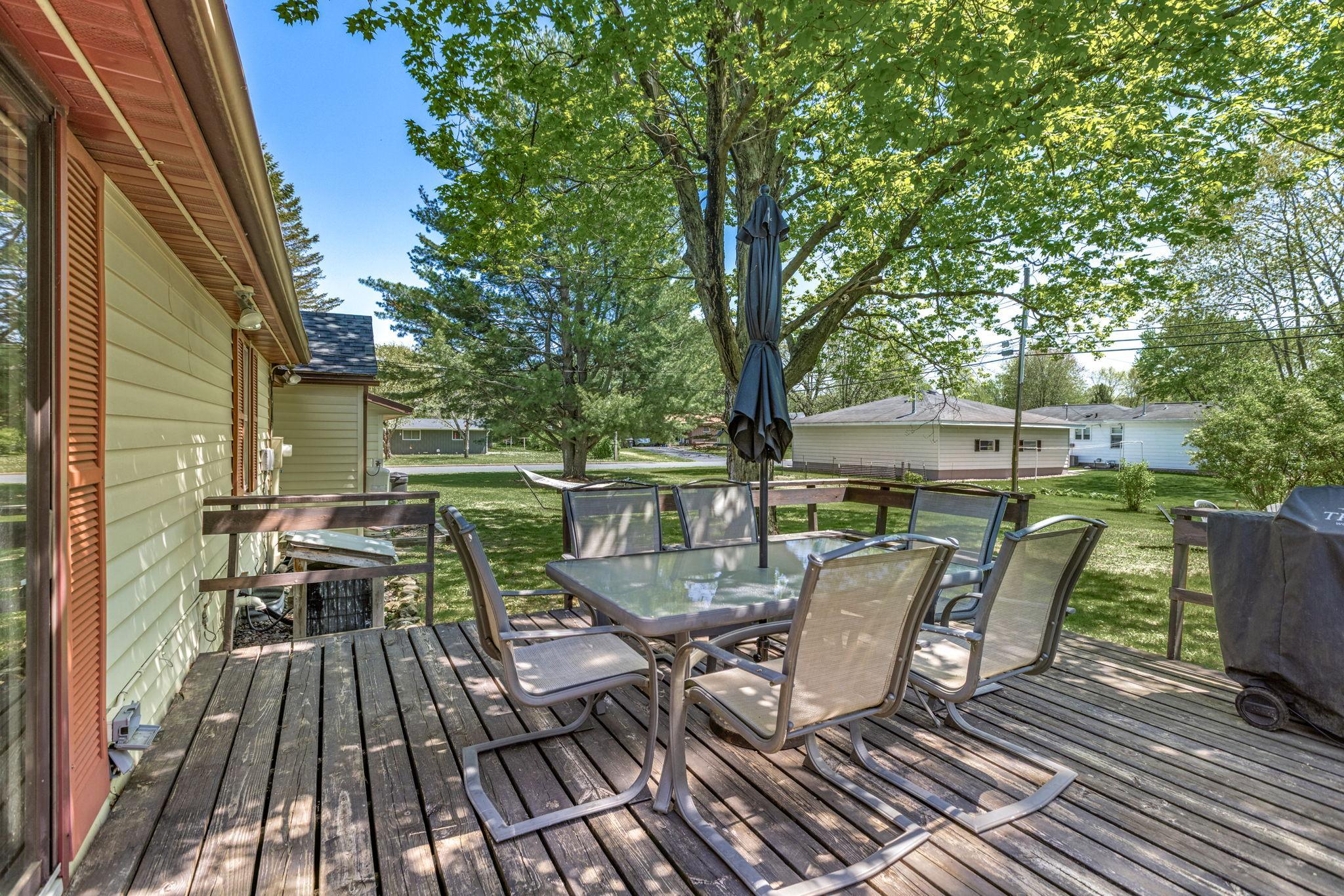 40-web-or-mls-308 20th Ave (40).jpg