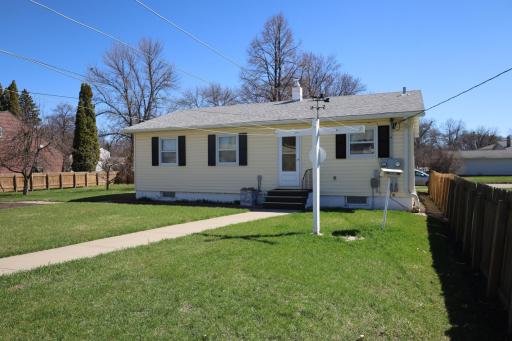 409 11th Street N, Breckenridge, MN 56520