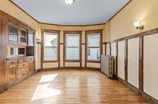2209 Pleasant Avenue, Minneapolis, MN 55404