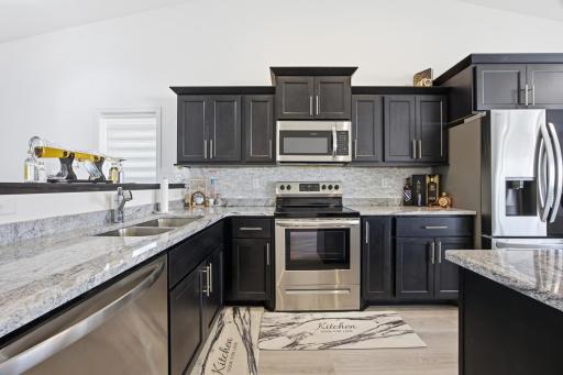1571 67th Avenue S, Fargo, ND 58104