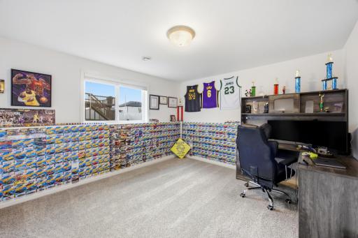 1571 67th Avenue S, Fargo, ND 58104