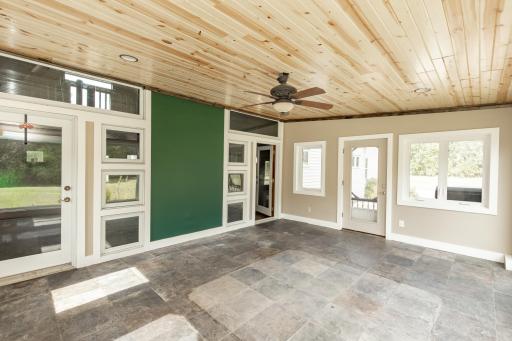 7770 Highway 18, Wyndmere, ND 58081