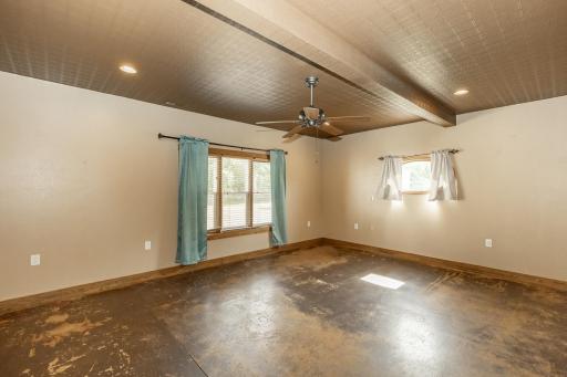 7770 Highway 18, Wyndmere, ND 58081