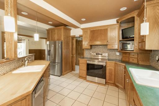 7770 Highway 18, Wyndmere, ND 58081