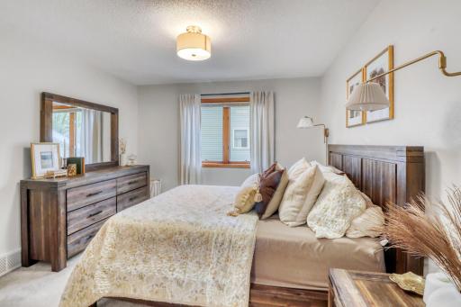 1109 4th Avenue E, West Fargo, ND 58078