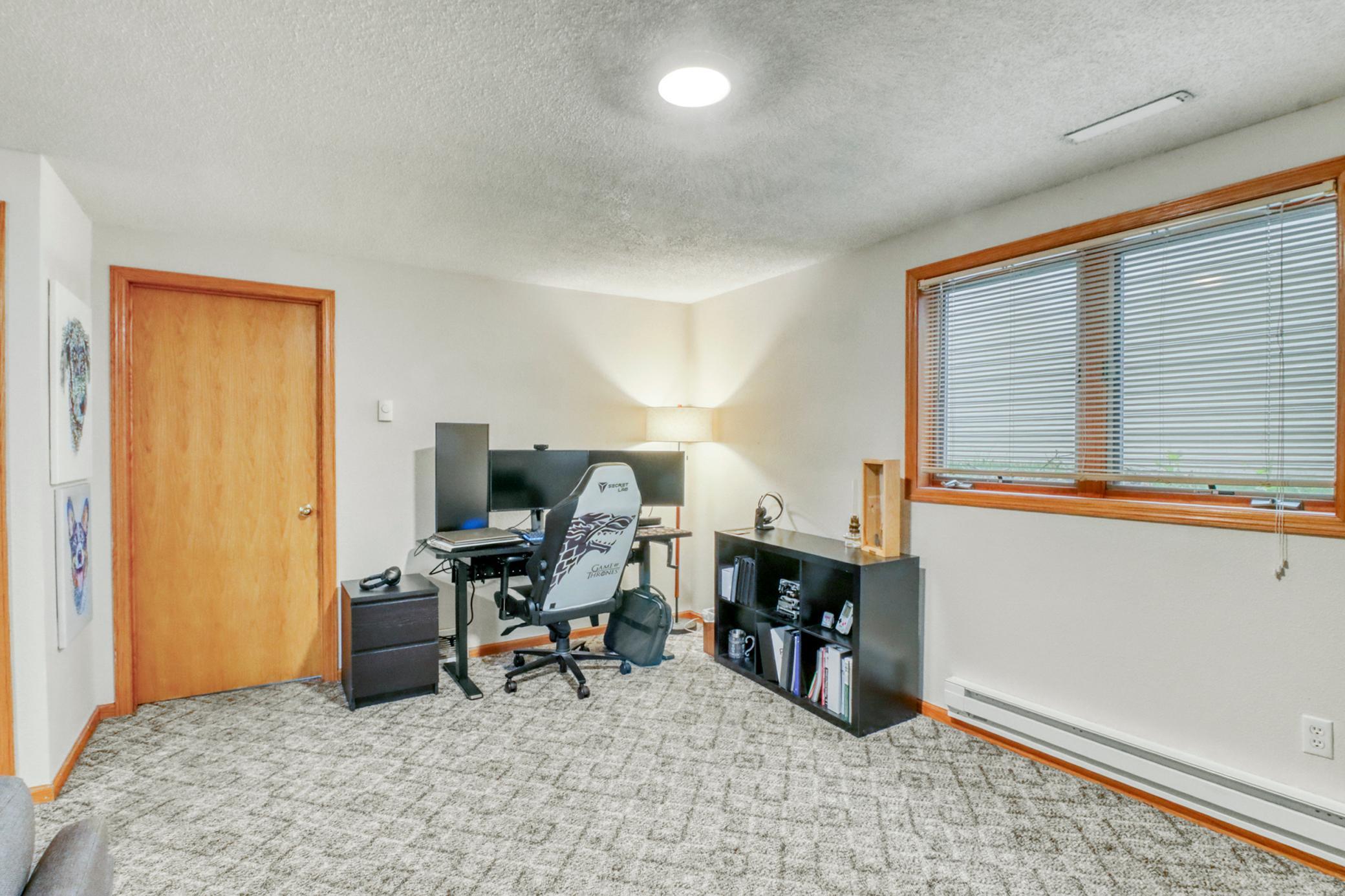 Basement1_2.JPG