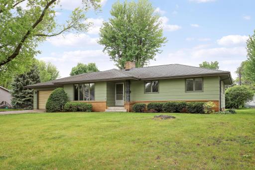 1044 Scott Street S, Shakopee, MN 55379