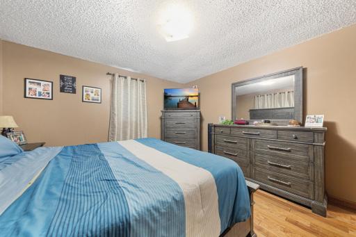 1724 Prairie Avenue SW, Faribault, MN 55021
