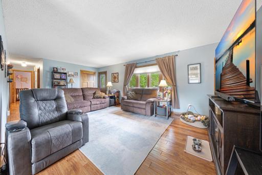 1724 Prairie Avenue SW, Faribault, MN 55021
