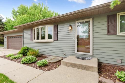 1724 Prairie Avenue SW, Faribault, MN 55021