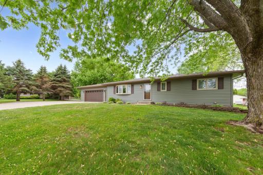 1724 Prairie Avenue SW, Faribault, MN 55021