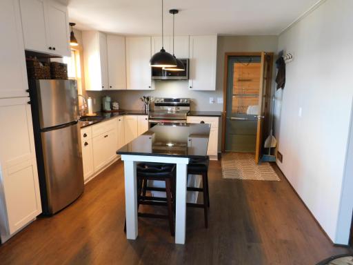 3178 Viewpoint Road, Isle, MN 56342