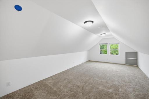 302 3rd Street W, Hastings, MN 55033