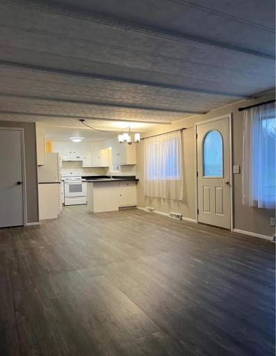 322 W Prairie Avenue, Mabel, MN 55954