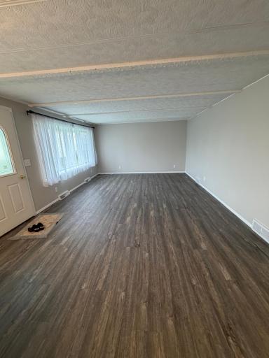 322 W Prairie Avenue, Mabel, MN 55954