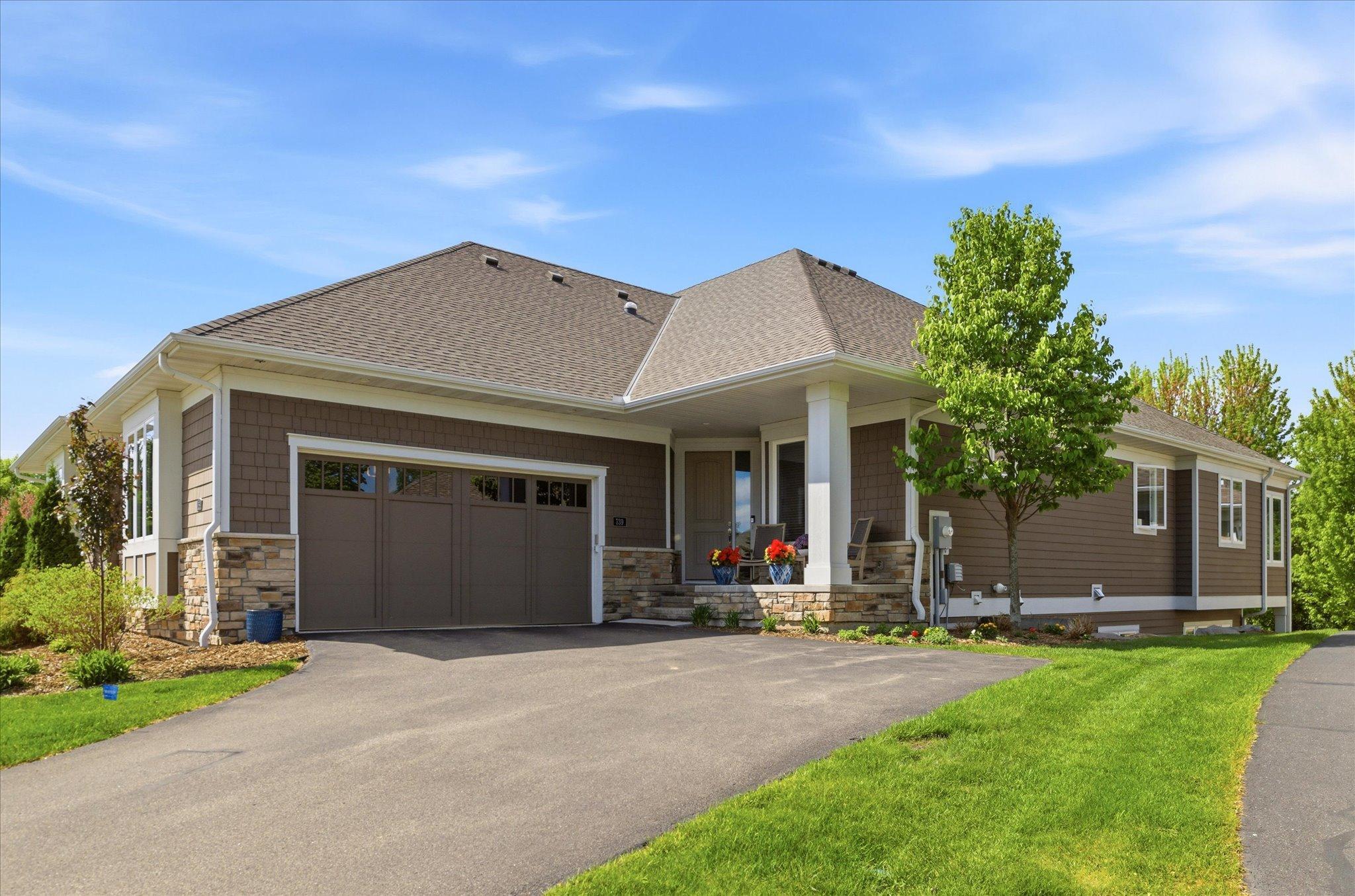 739 Stonebay Dr