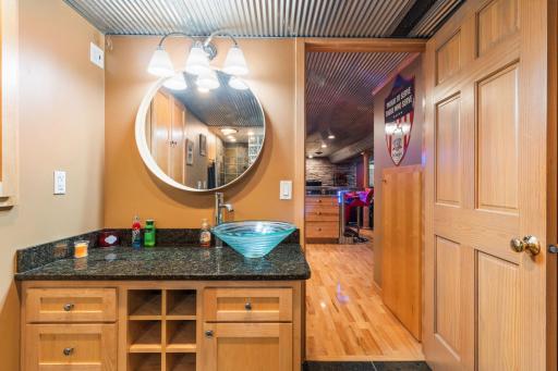 1904 16th Street NW, Faribault, MN 55021