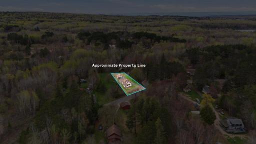 4781 Cedar Island Dr, Eveleth, MN 55734