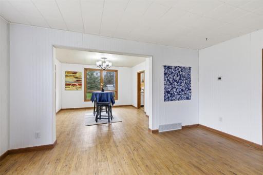 4781 Cedar Island Dr, Eveleth, MN 55734