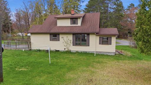 4781 Cedar Island Dr, Eveleth, MN 55734