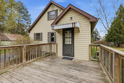 4781 Cedar Island Dr, Eveleth, MN 55734