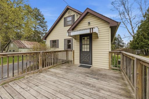4781 Cedar Island Dr, Eveleth, MN 55734