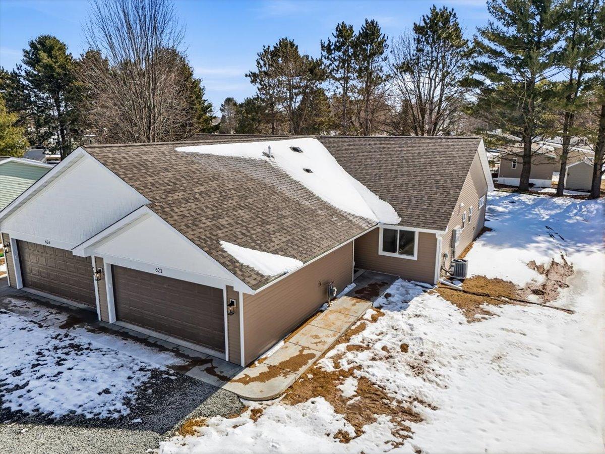 Welcome to 503 Sundance Street! **ALL PHOTOS OF A SIMILAR MODEL COMPLETED**