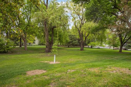 11140 Abbott Lane, Minnetonka, MN 55343