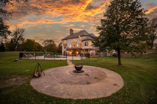 A closer look at the dedicated fire pit areaâperfect for relaxing and enjoying summer evenings.