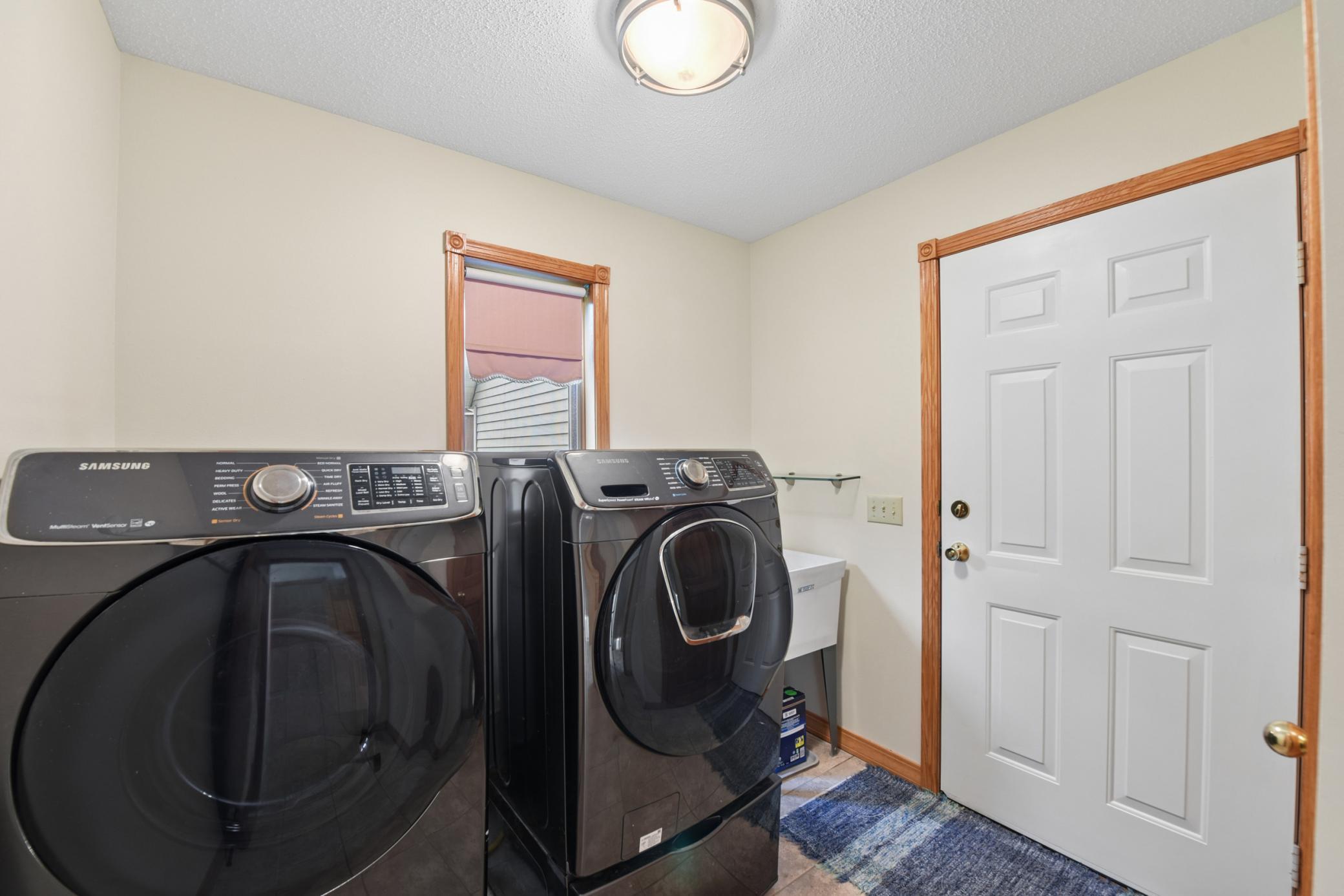 main flr laundry