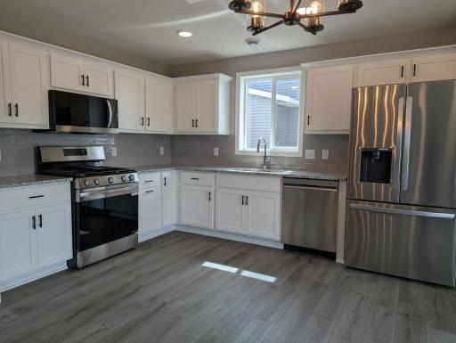 2711 Ivan Avenue NE, Saint Michael, MN 55376