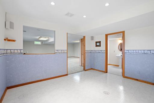 13831 Berkshire Lane, Dayton, MN 55327