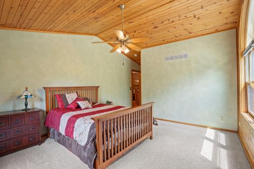 13831 Berkshire Lane, Dayton, MN 55327