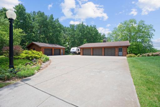 13831 Berkshire Lane, Dayton, MN 55327