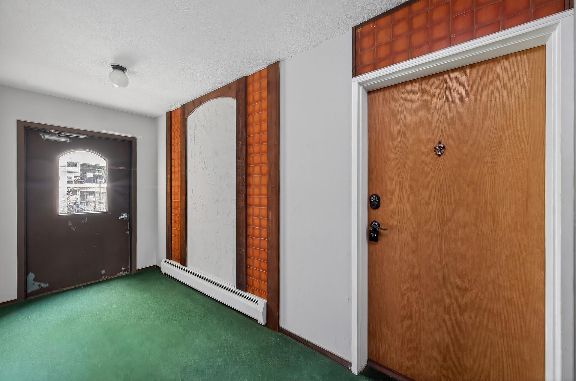 23_12826_Nicollet_Ave_10223_mls.jpg