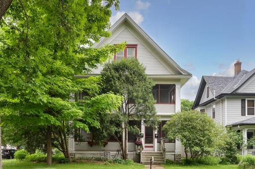 1854 Laurel Avenue, Saint Paul, MN 55104