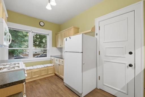 1854 Laurel Avenue, Saint Paul, MN 55104