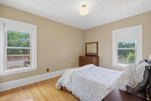 1854 Laurel Avenue, Saint Paul, MN 55104