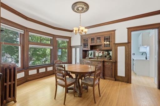 1854 Laurel Avenue, Saint Paul, MN 55104