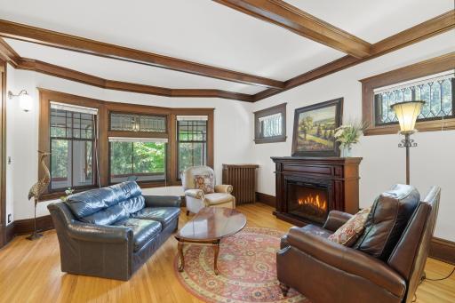 1854 Laurel Avenue, Saint Paul, MN 55104