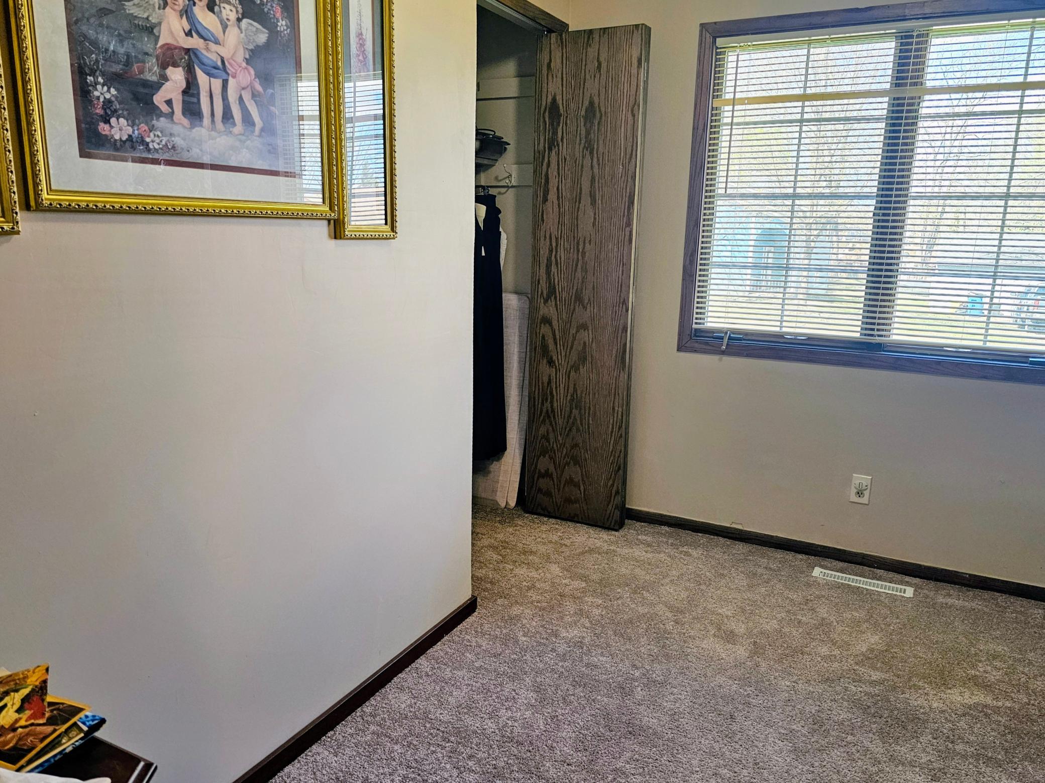 bedroom 3.jpg