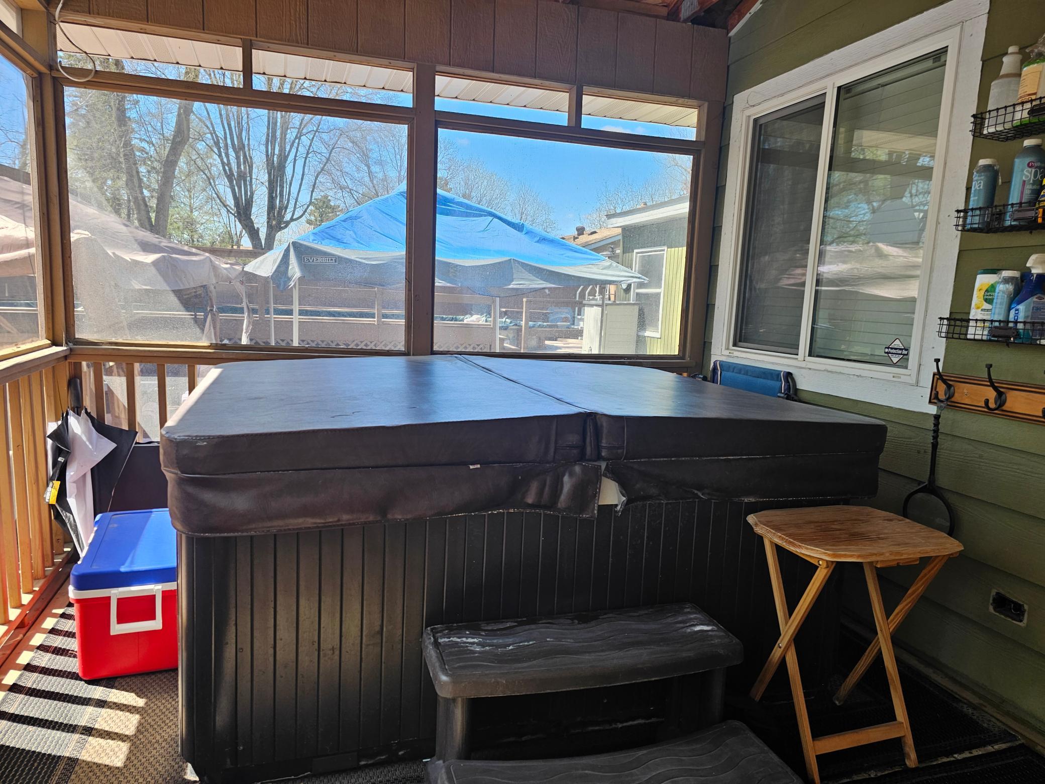 hot tub.jpg