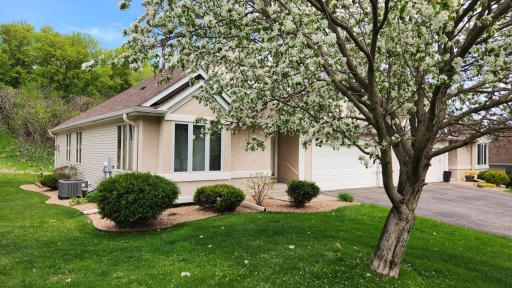 12980 39th Avenue N, Plymouth, MN 55441