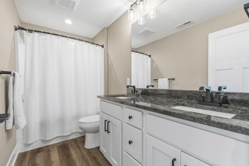 603 Grouse Way, New Richmond, WI 54017